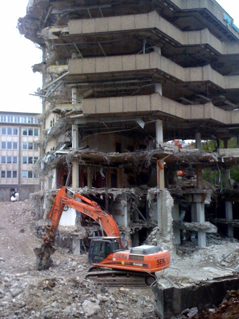 Bau Boom und Büro Brachland in Stuttgart Mitte
