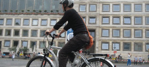 Anti-Fixie: e-Call a Bike