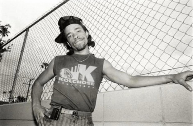 Ice-T im Kolchose Shirt