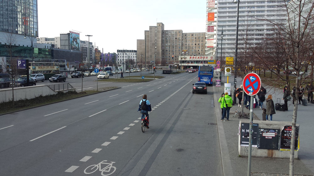 Startpunkt Bustour Ost. 