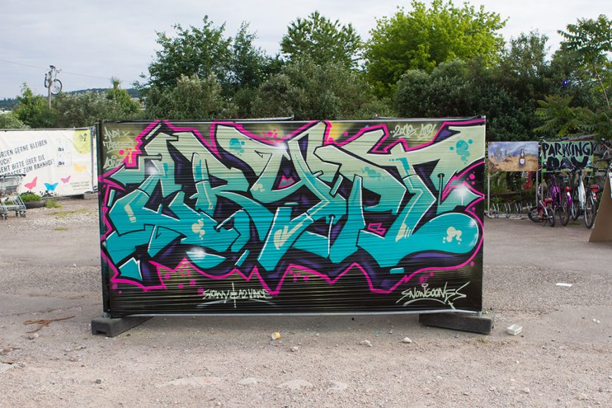 Crypt ist seit über 20 Jahren auch als Graffiti Artist aktiv. 